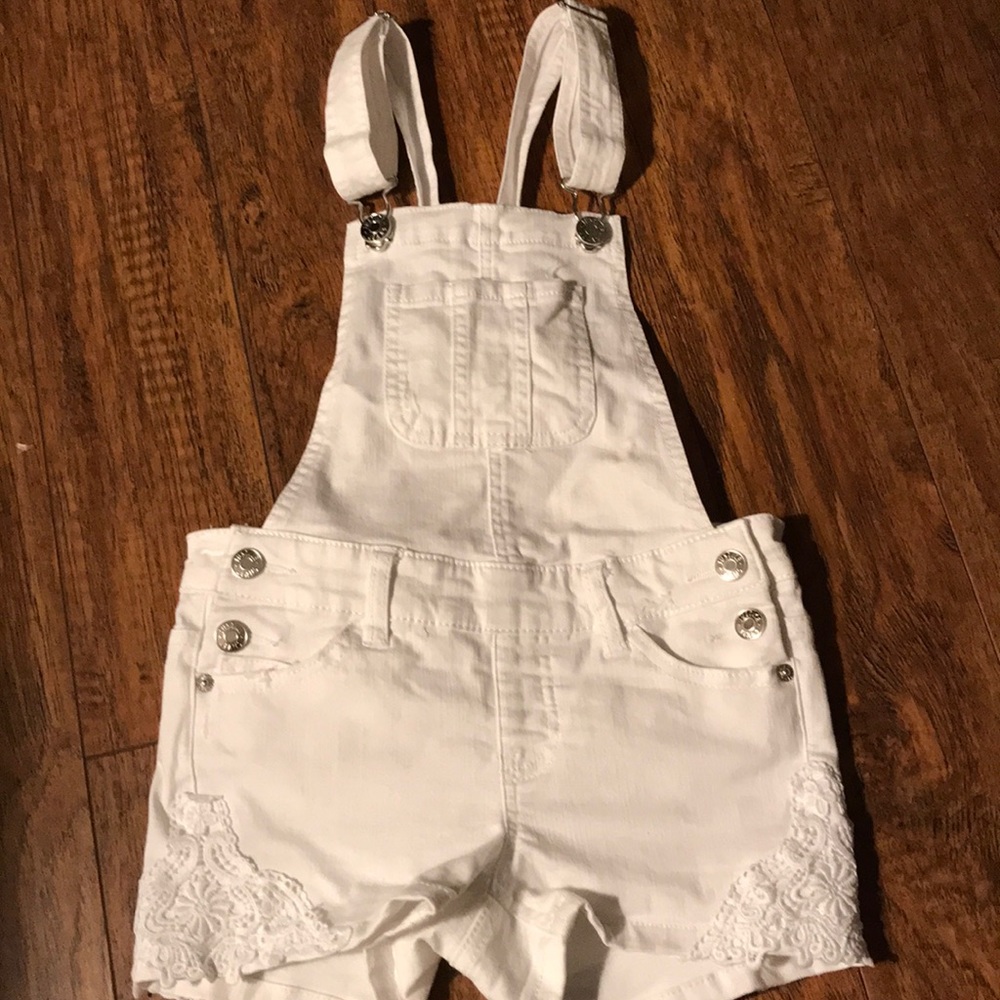 Justice short overall